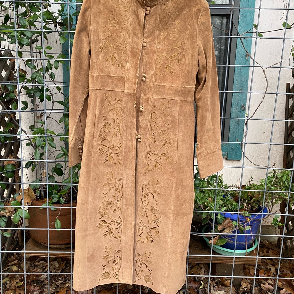 Elegant Embroidered 1990’s Vintage Suede Coat